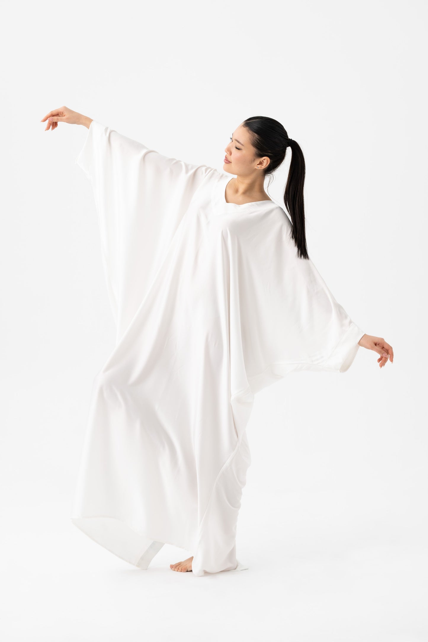 Pure White Modest Kaftan