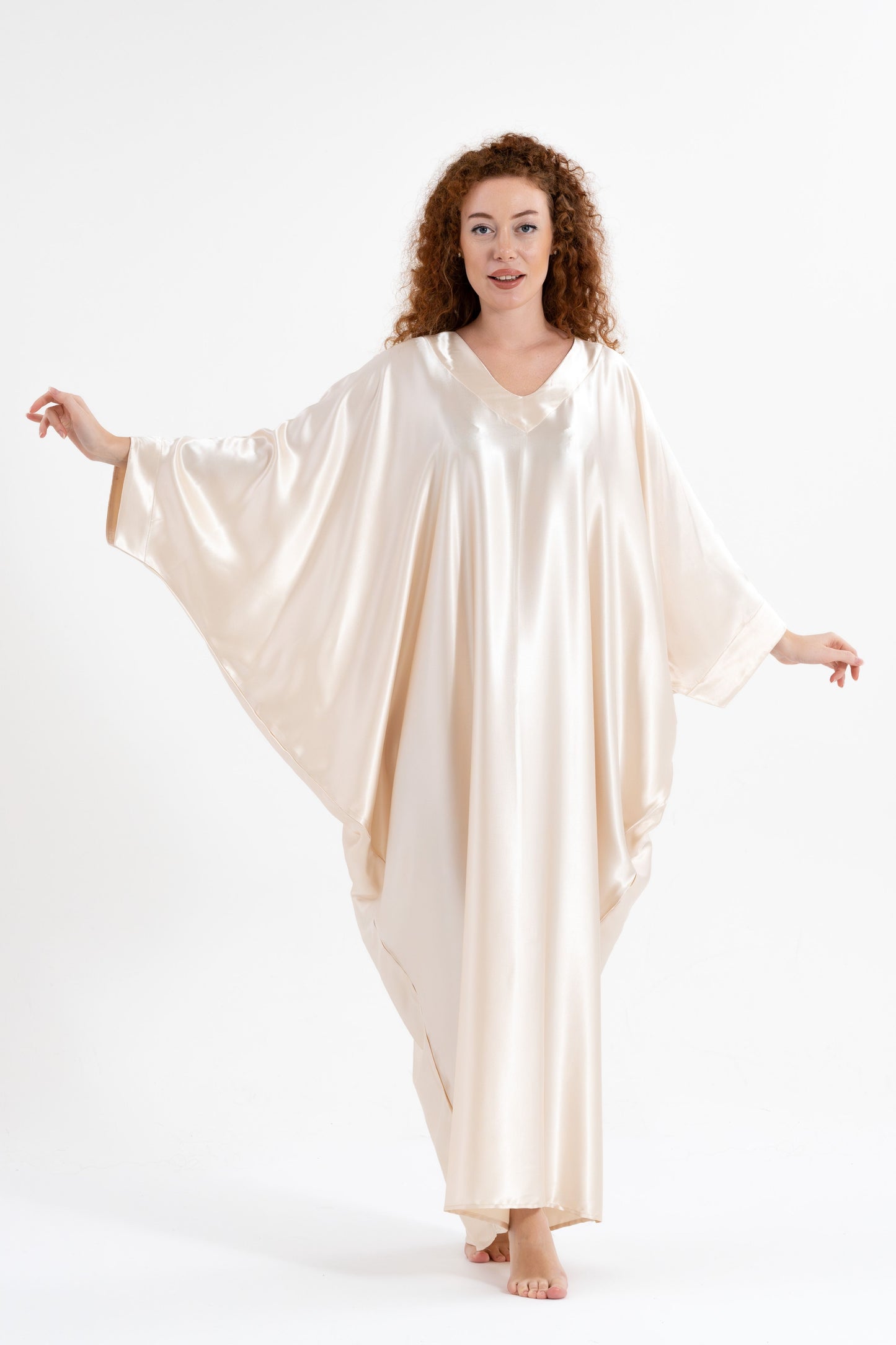 Shades of White Modest Kaftan