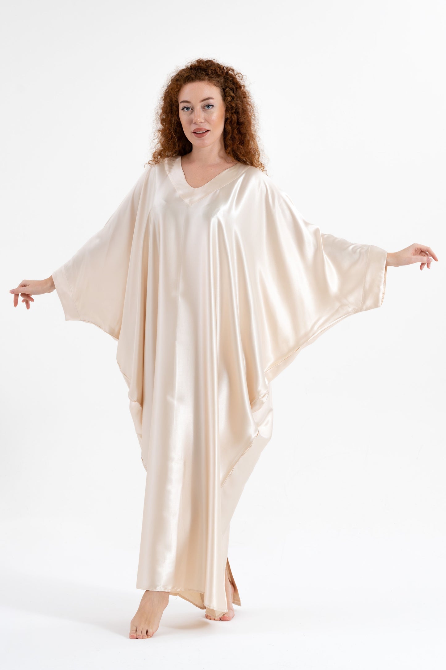 Shades of White Modest Kaftan