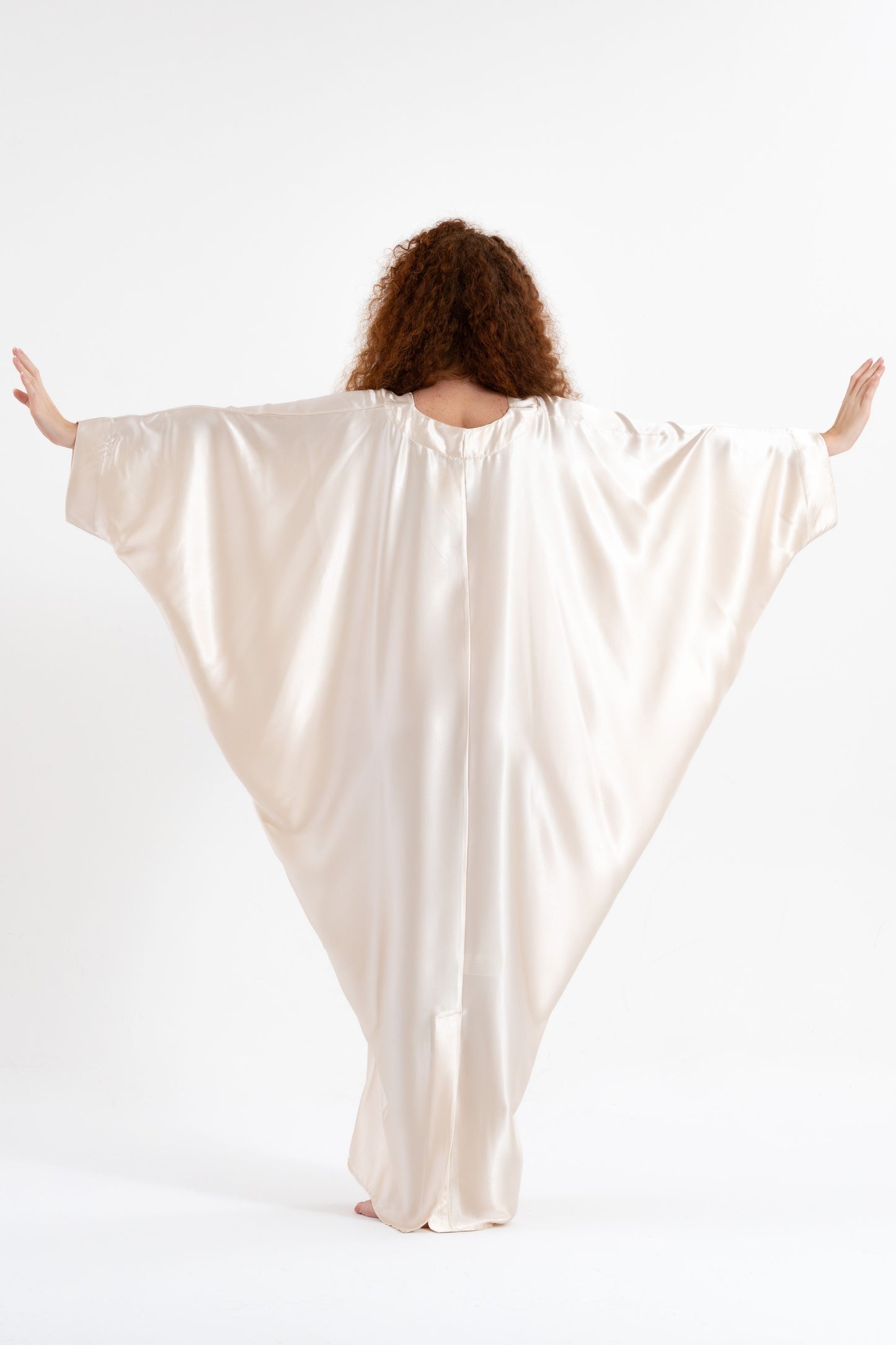 Shades of White Modest Kaftan