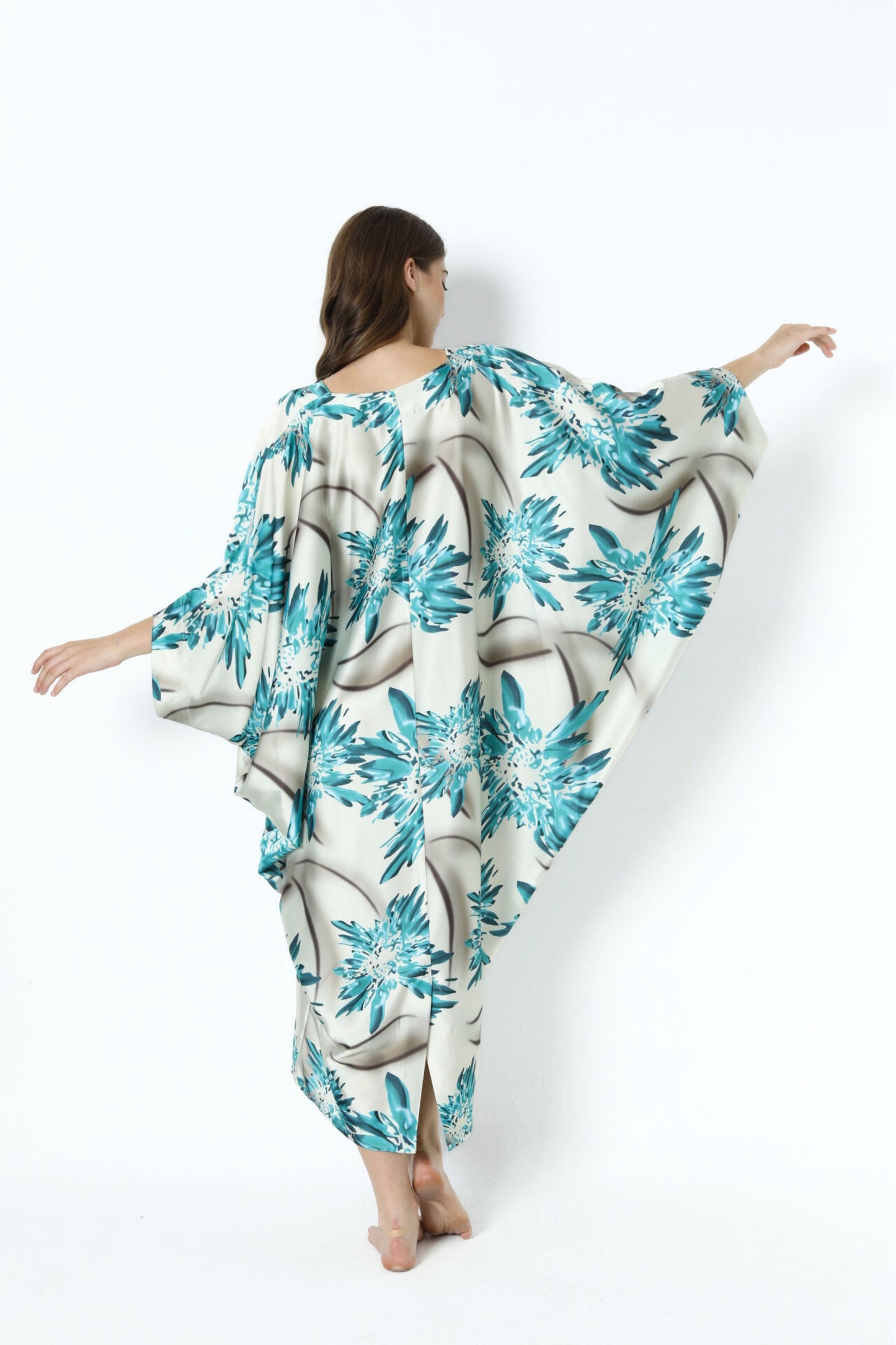 Palm Royale Modern Kaftan