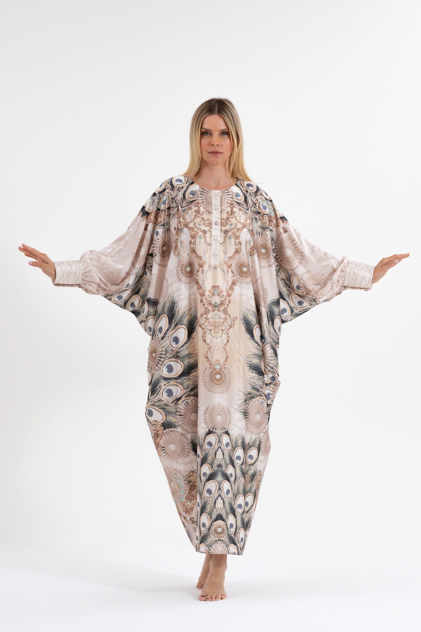 Regal Featherscape Traditional Kaftan