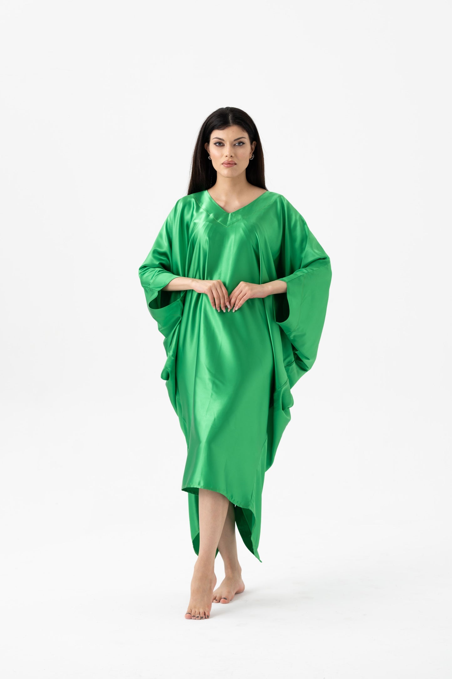 Country Club Kelly Green Modern Kaftan