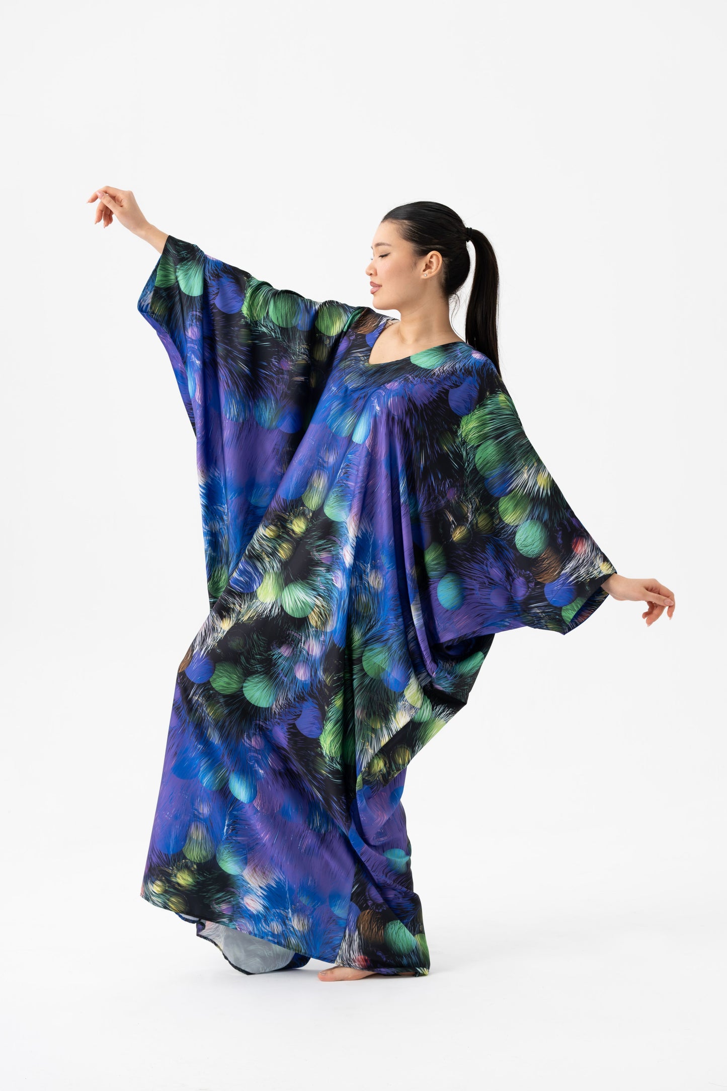 Don't Look at Me Now Modest Kaftan