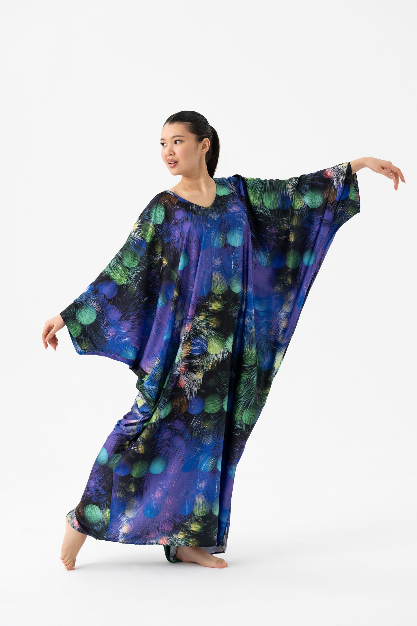 Don't Look at Me Now Modest Kaftan