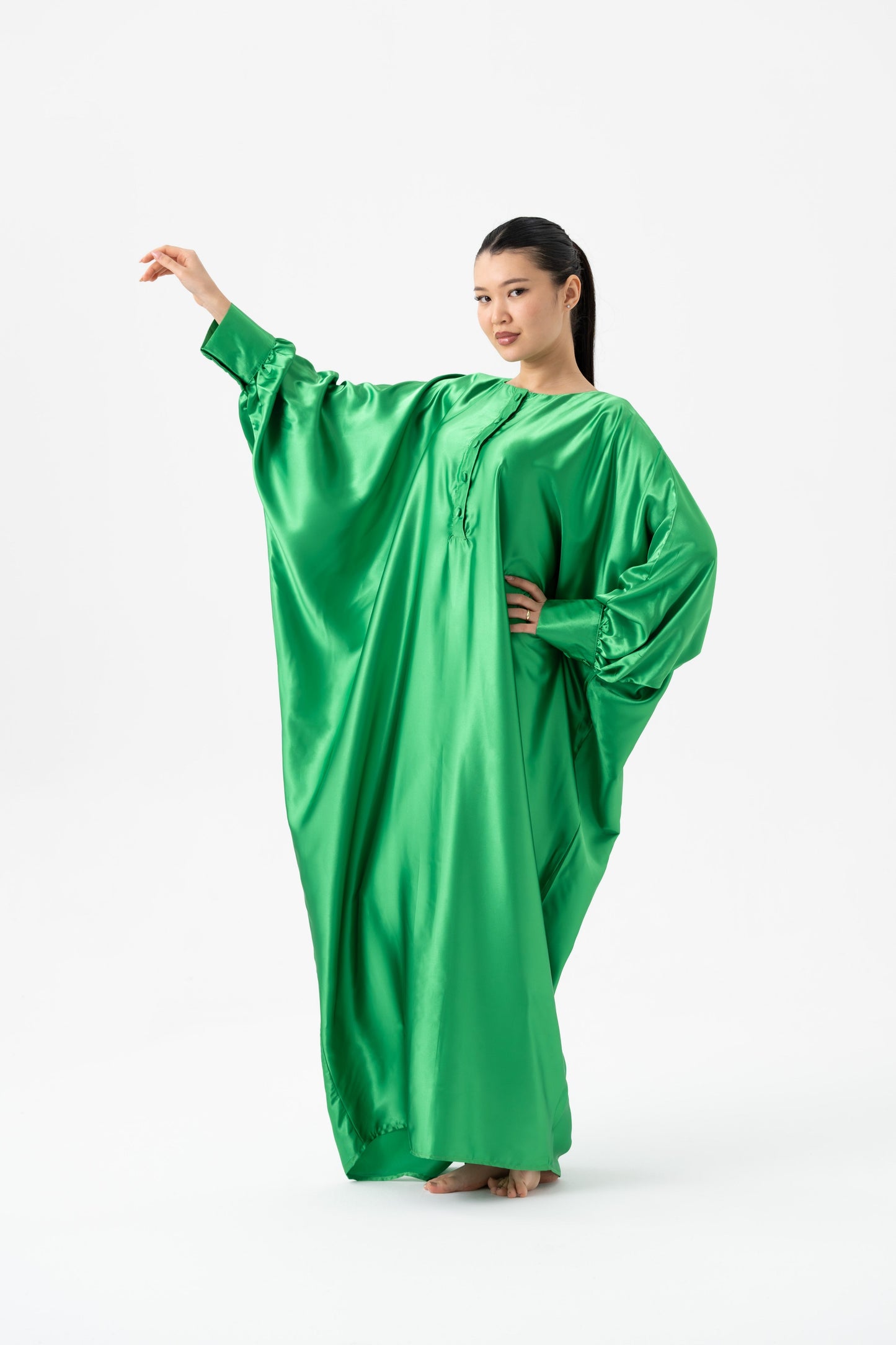 Country Club Kelly Green Traditional Kaftan