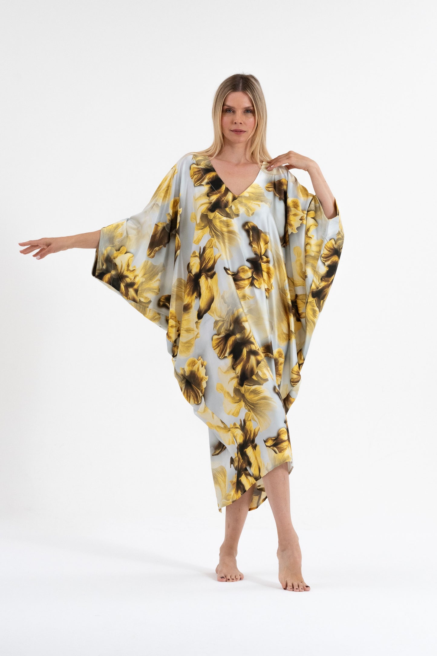 Baroque Bouquet Modern Kaftan