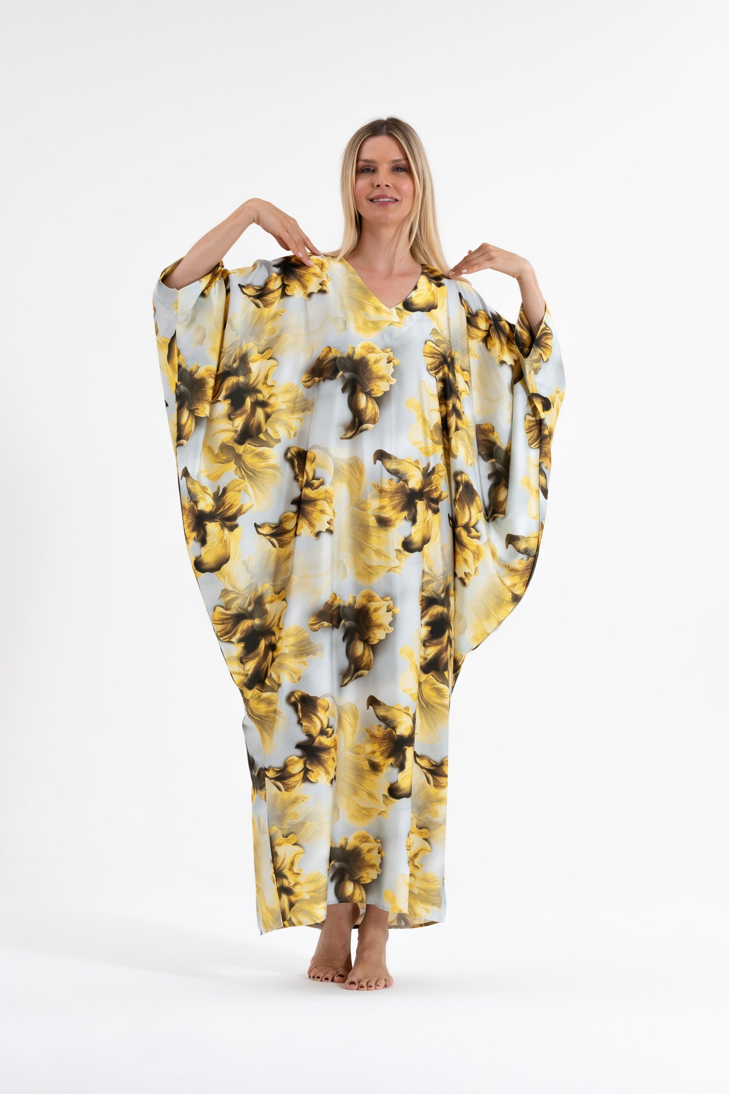 Baroque Bouquet Modest Kaftan