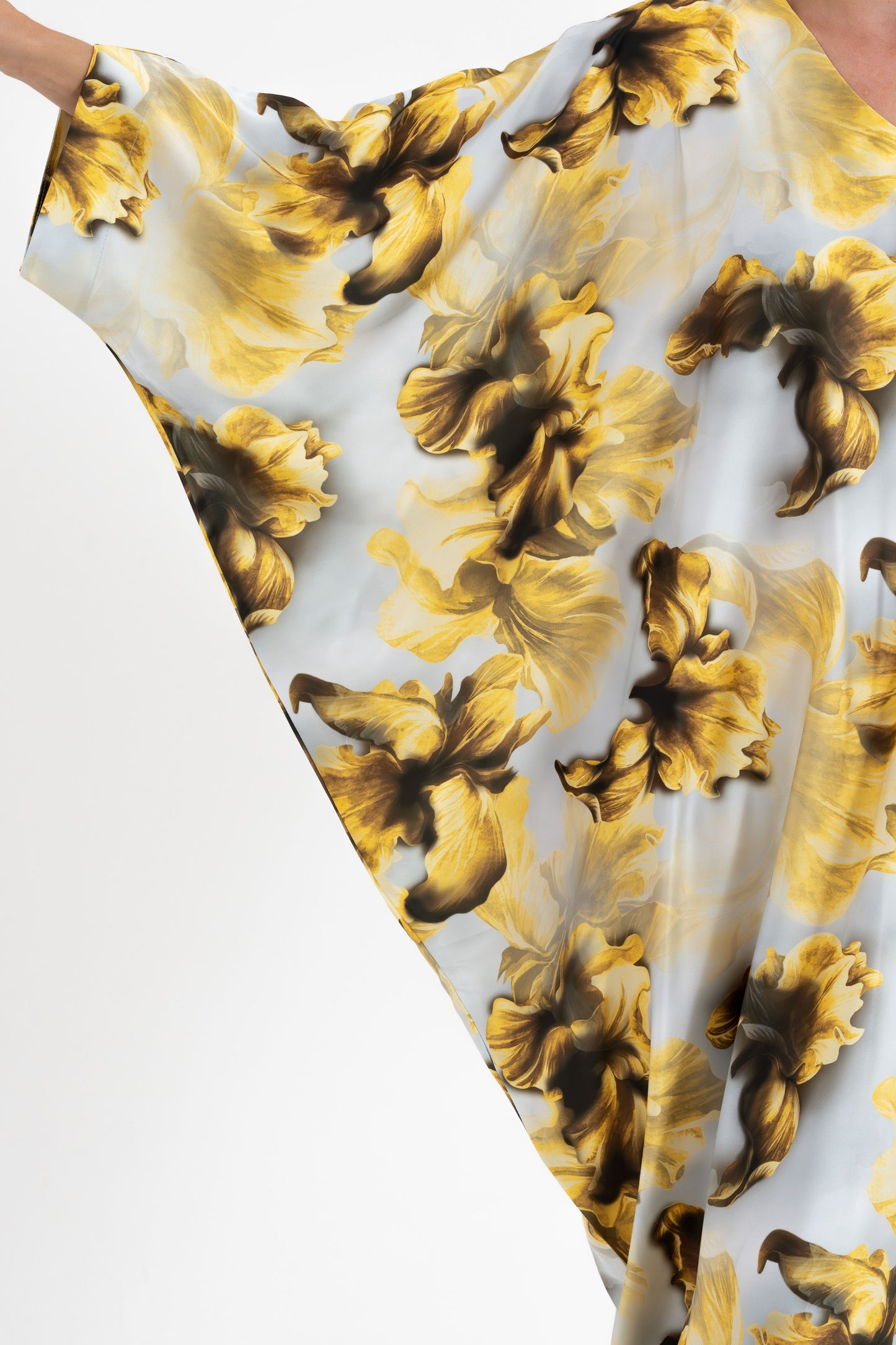 Baroque Bouquet Modest Kaftan
