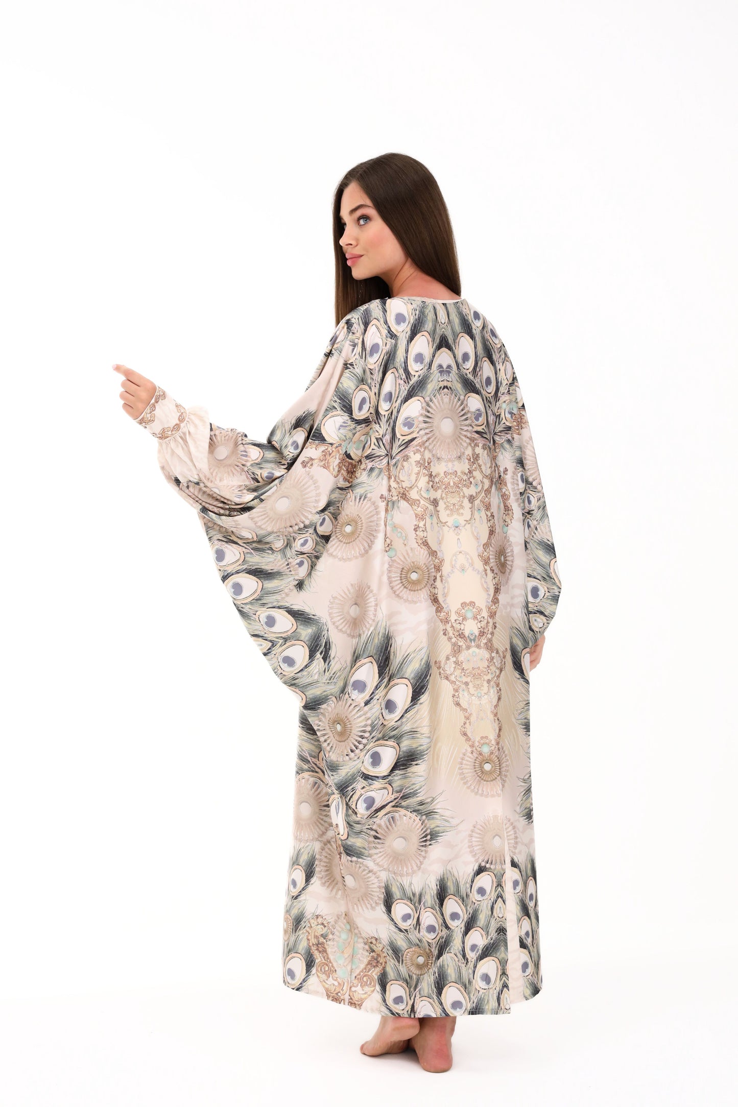 Regal Featherscape Traditional Kaftan