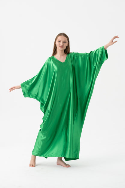 Country Club Kelly Green Modest Kaftan